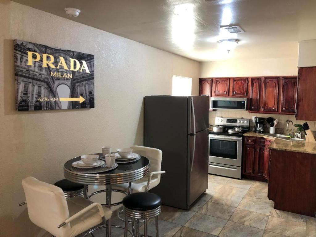 The Rustic @ Paseo De Encinal Drive Apartment Eagle Pass Exterior photo