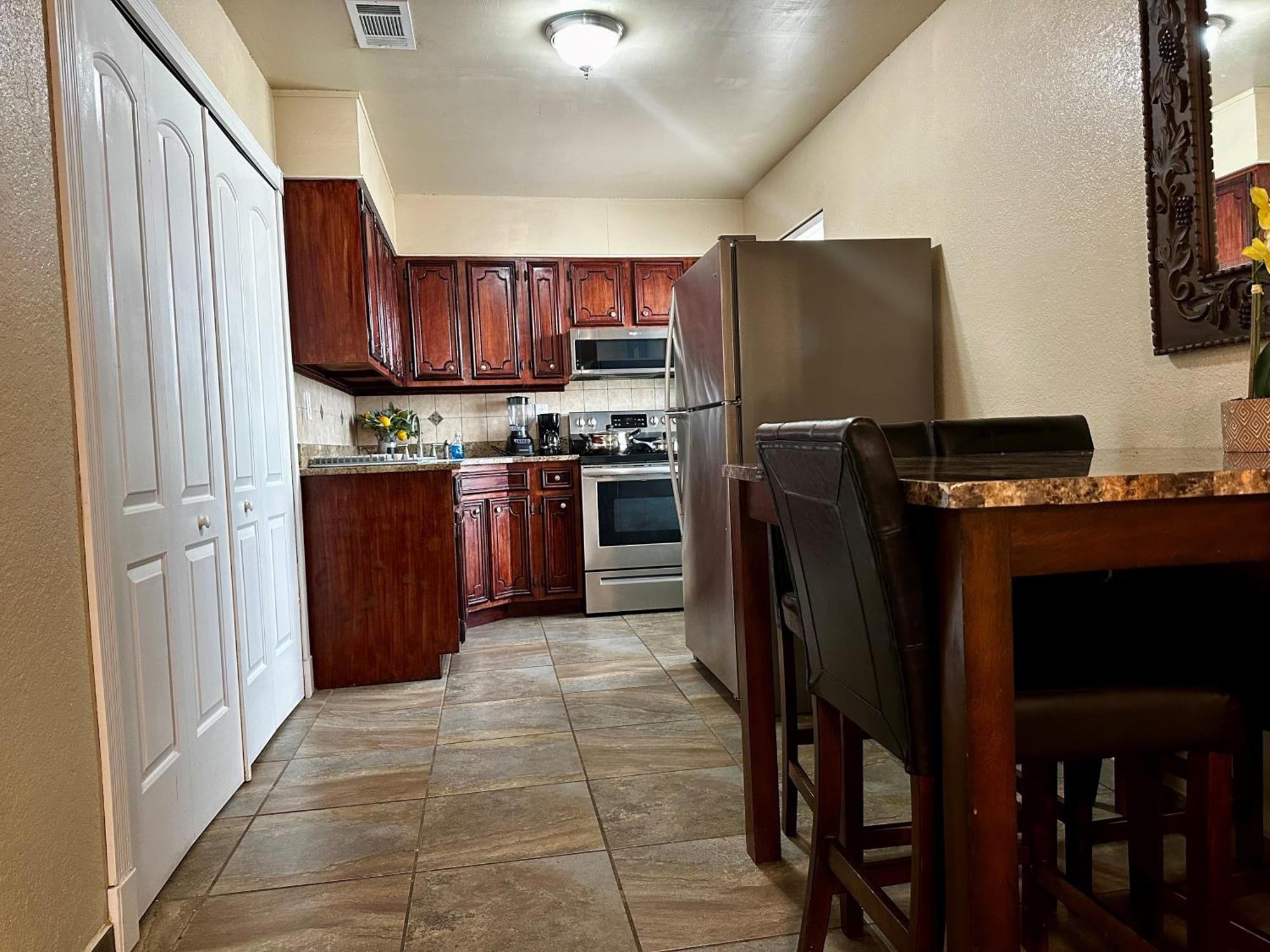The Rustic @ Paseo De Encinal Drive Apartment Eagle Pass Exterior photo